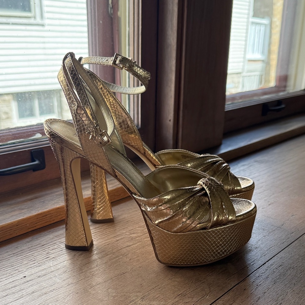 Michael Kors Size 7 1/2. Gold Platform High Heel Sandals with Ankle Strap - Picture 2 of 8